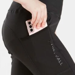 Harry Hall Junior Bala Silicone Knee Riding Tights Black 5 Harry Hall Junior Bala Silicone Knee Riding Tights Black -Saddle Store bala black junior phone pocket detail