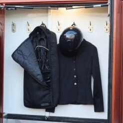 Cottage Craft Bridle Bag Black -Saddle Store bridle bag lifestyle 2