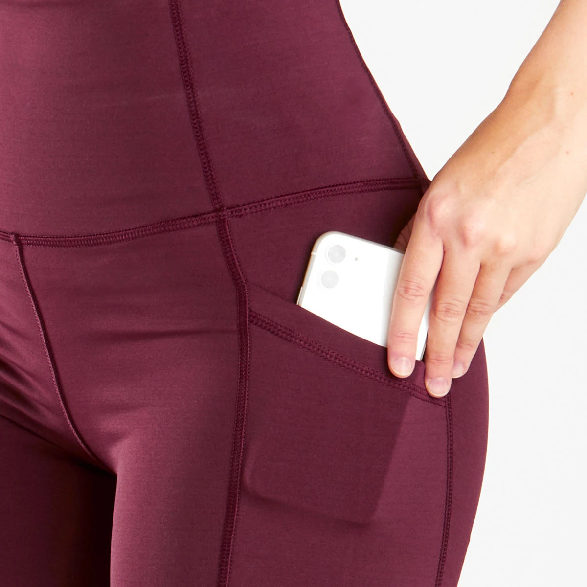 Harry Hall Bala Silicone Knee Ladies Riding Tights Burgundy 4 Harry Hall Bala Silicone Knee Ladies Riding Tights Burgundy - Image 4