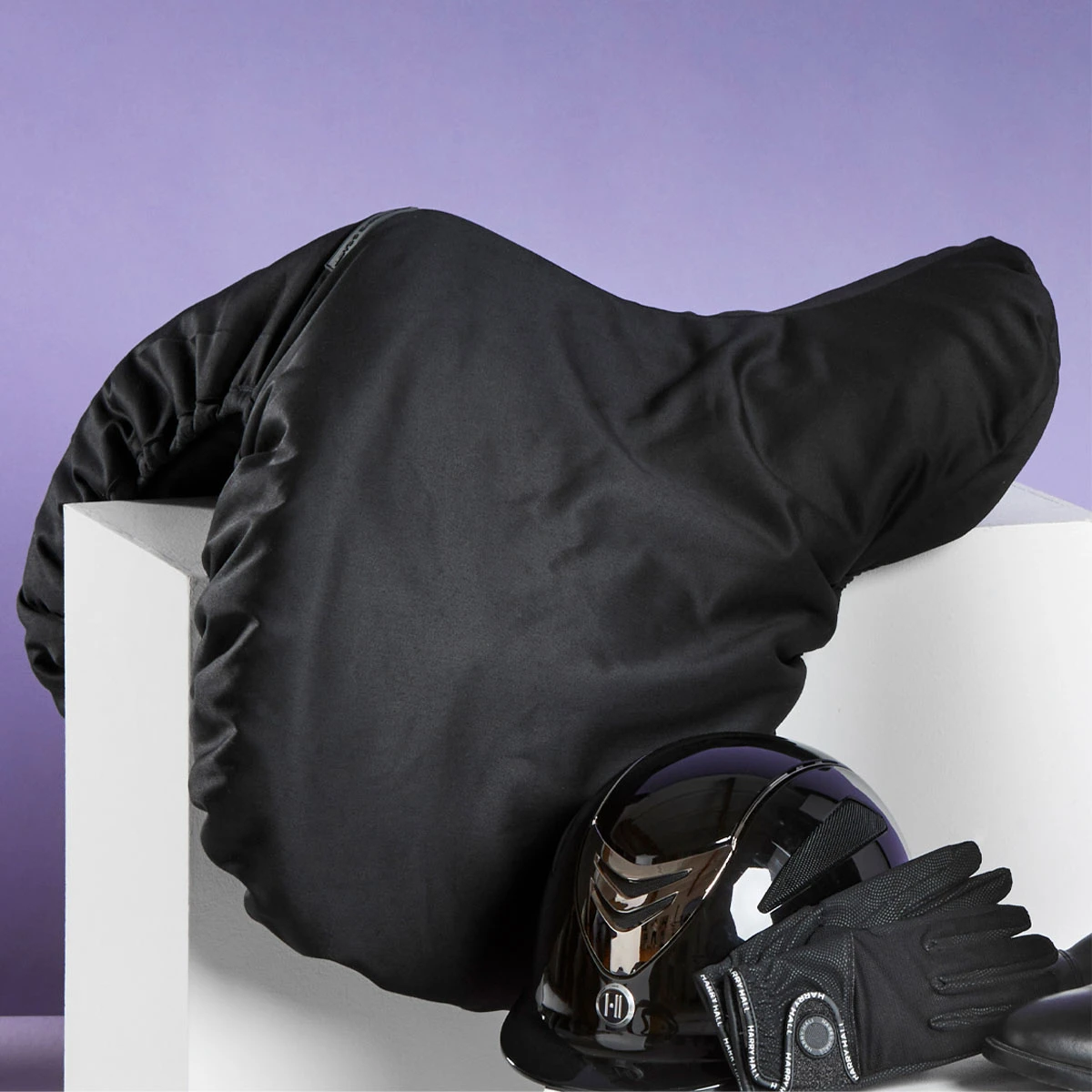 Cottage Craft Saddle Cover Black 4 Cottage Craft Saddle Cover Black - Image 4