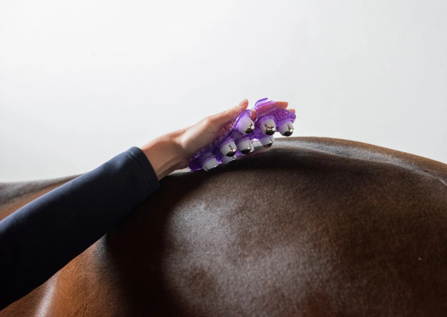 Epiony Massage Package Black 5 Epiony Massage Package Black - Image 5