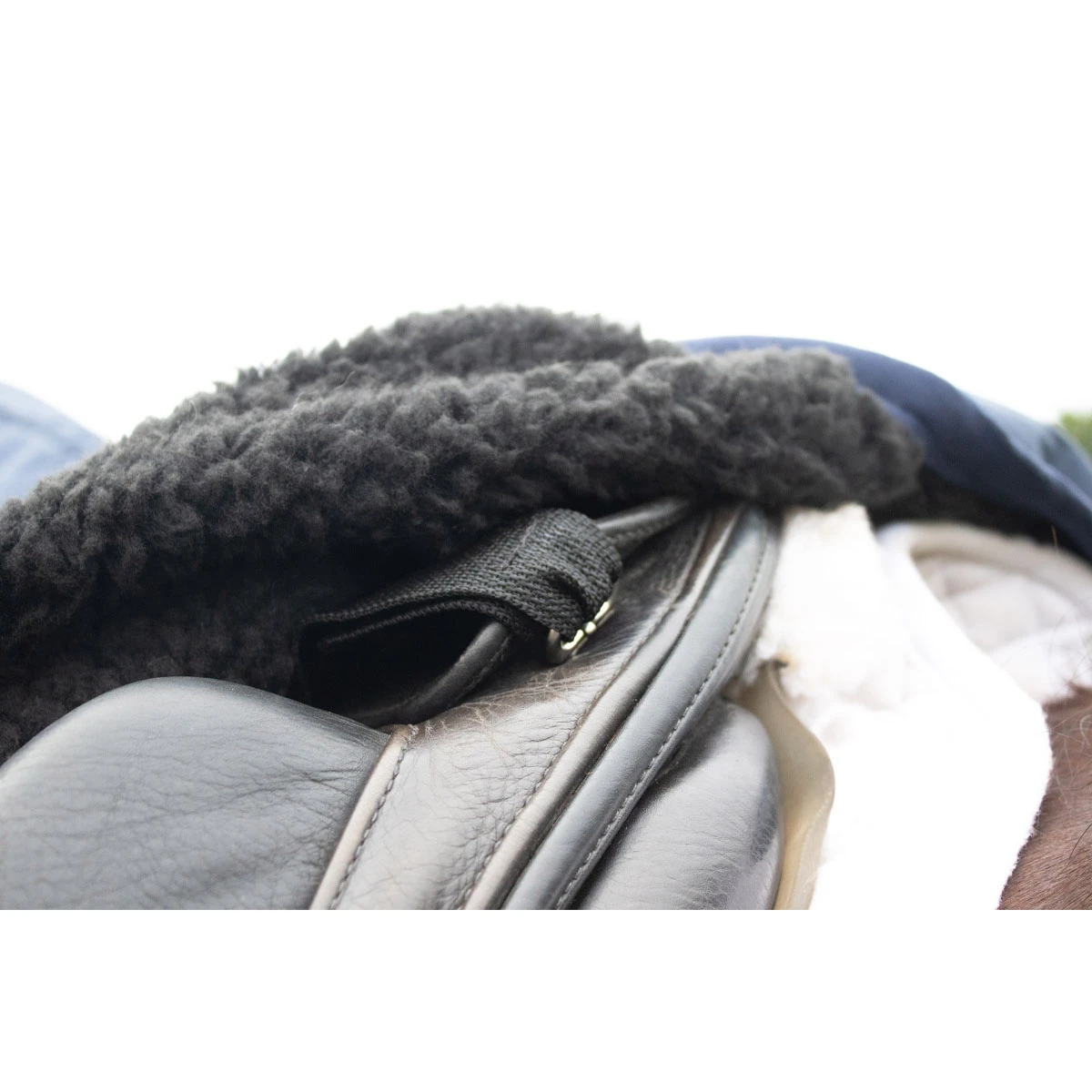 Hi-Vis Winter Waterproof Ride On Exercise Sheet Large 5 Hi-Vis Winter Waterproof Ride On Exercise Sheet Large - Image 5