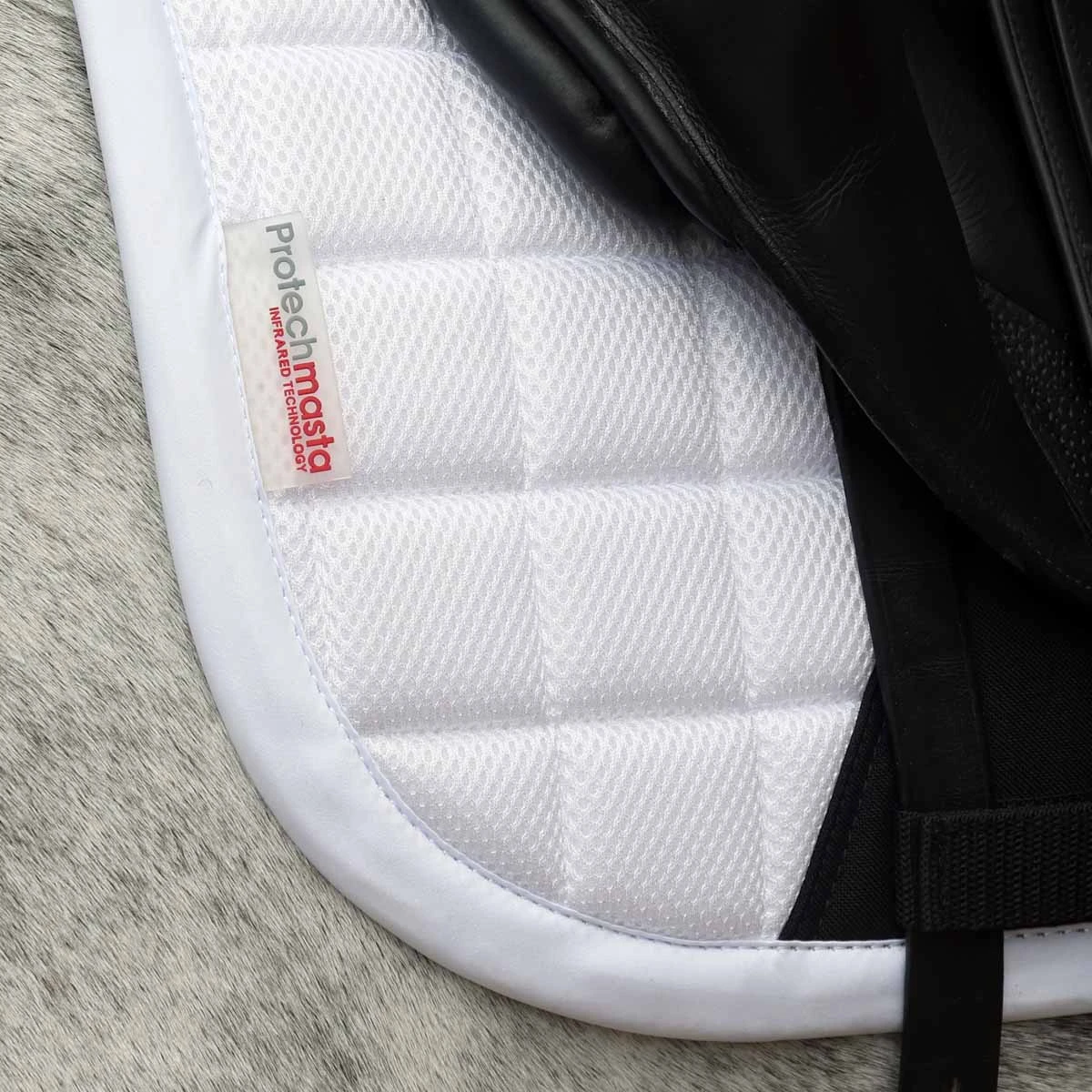 Protechmasta Infrared Airmesh Dressage Saddlecloth White 2 Protechmasta Infrared Airmesh Dressage Saddlecloth White - Image 2